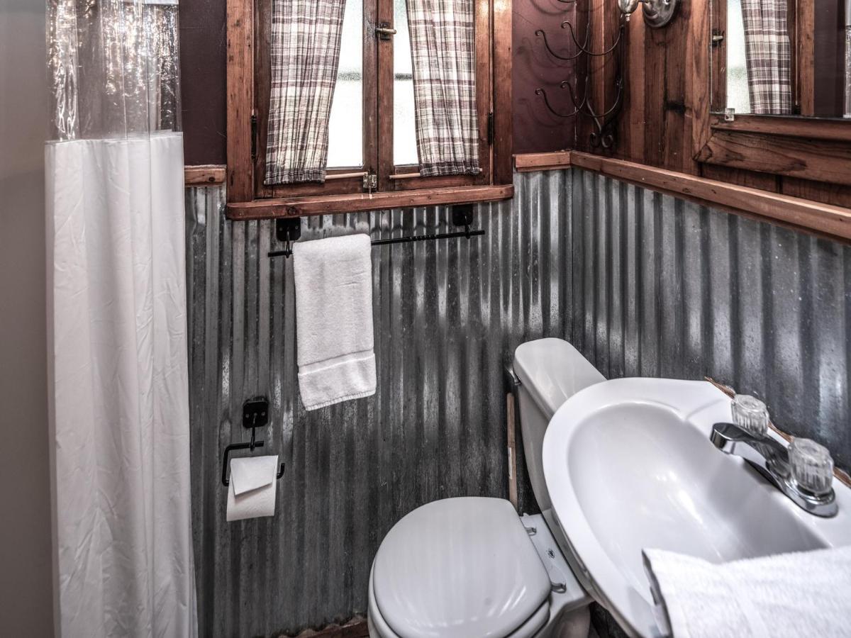 Destiny Cabin, 2 Bedrooms, Fireplace, Midtown, Sleeps 7 Ruidoso Exterior foto